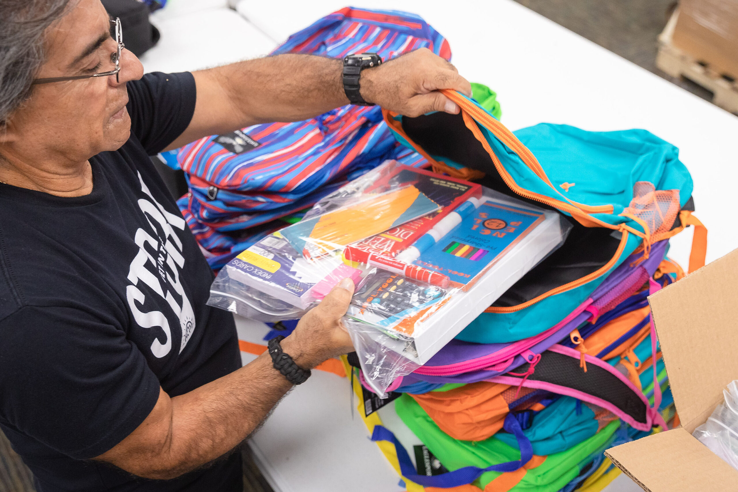 CC22_Backpack_Stuffing_Volunteers-9056